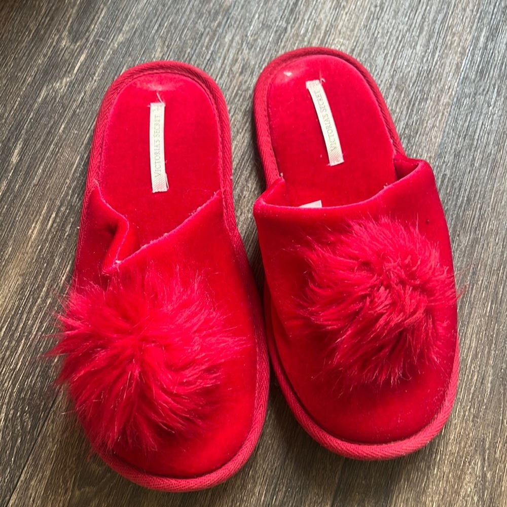 VS Slippers